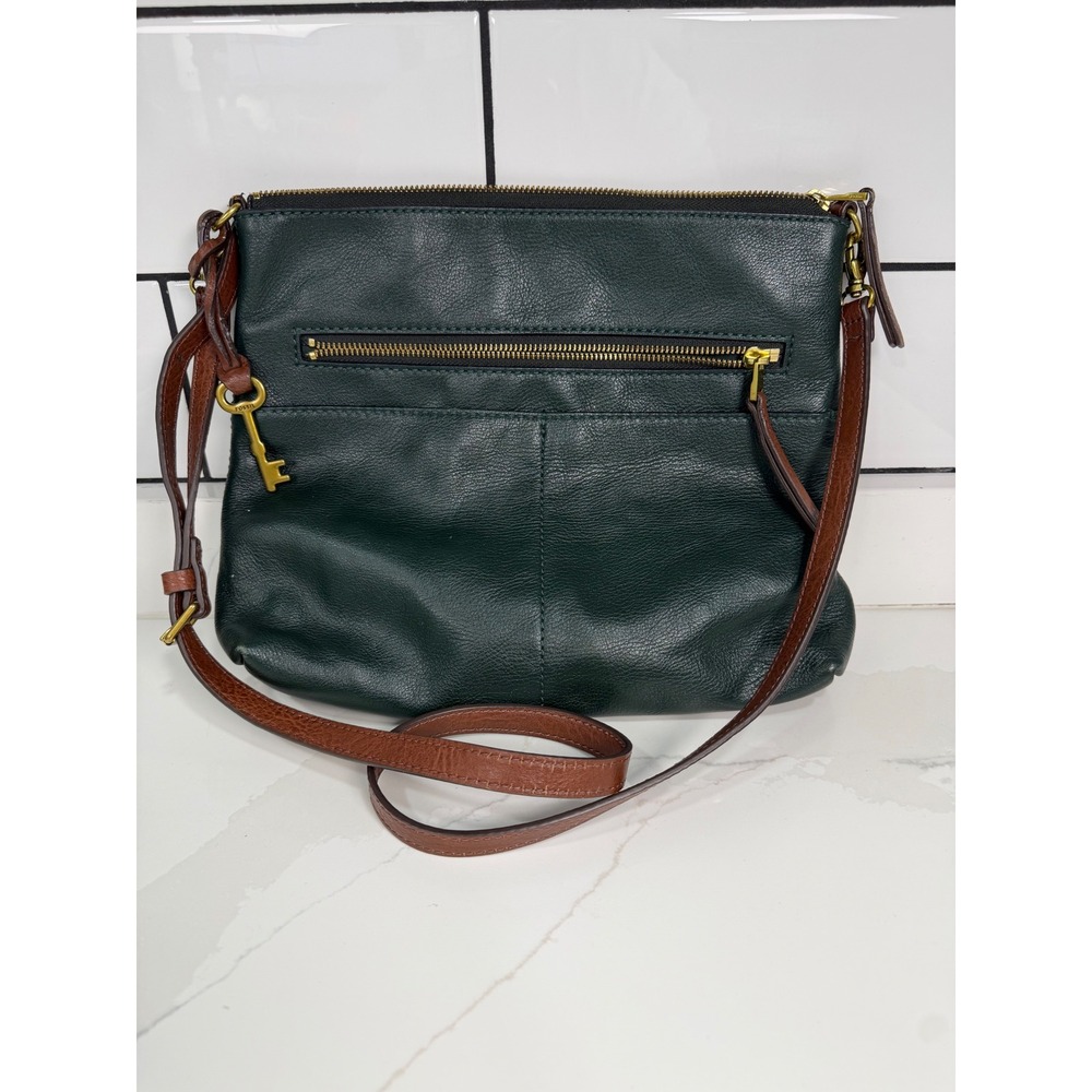 Fossil Fiona Crossbody Bag Hunter Green Leather Brown Strap Key Charm